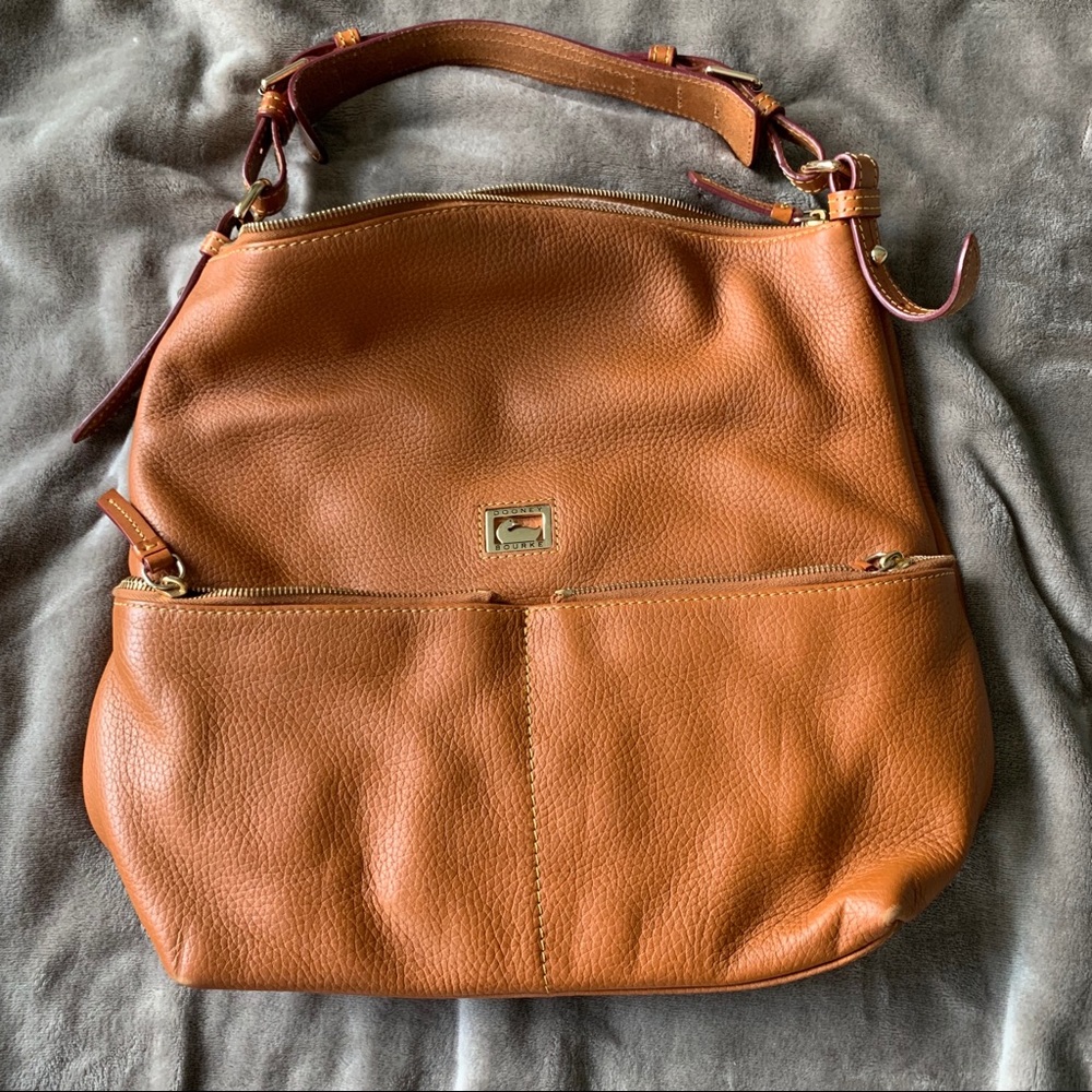 Dooney & Bourke Dillen purse